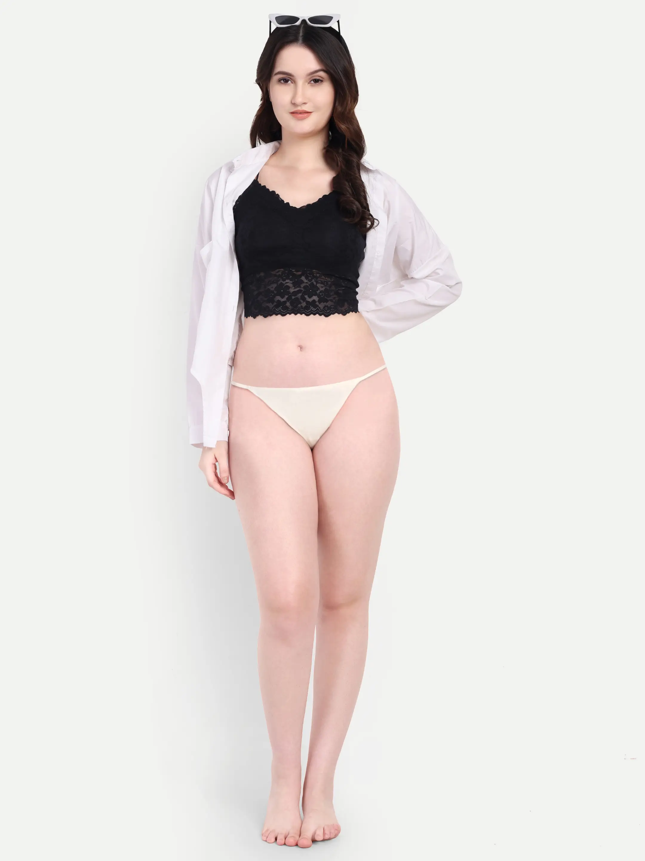 ecomm female shoot